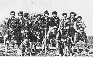 SCOUTS DE FRANCE 1ERE LOURMEL GROUPE BAYARD 19XX LA MEUTE
